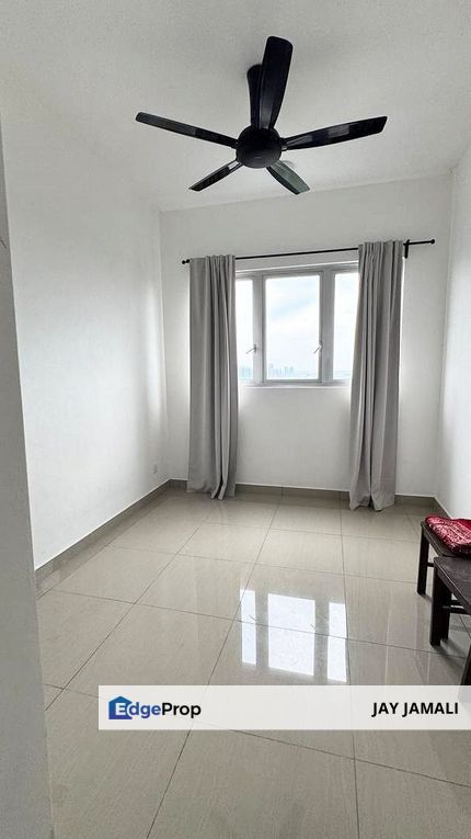 Facing City - Swimming Pool View LBS Skylake Residence Level 24, Puchong FOR RENT , Selangor, Puchong