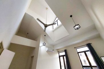 Monet Springtime @ Sunsuria City