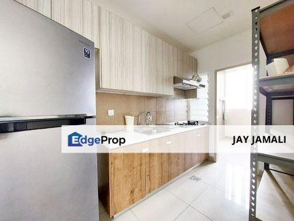 Mutiara Ville Residence, Cyberjaya Corner Unit Condominium FOR SALE, 2 covered parking lot, Selangor, Cyberjaya