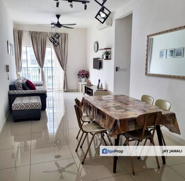 Fully Furnished Condo Facing Pool @ Savanna Executive Suites, Southville City Bangi FOR RENT , Selangor, Bangi