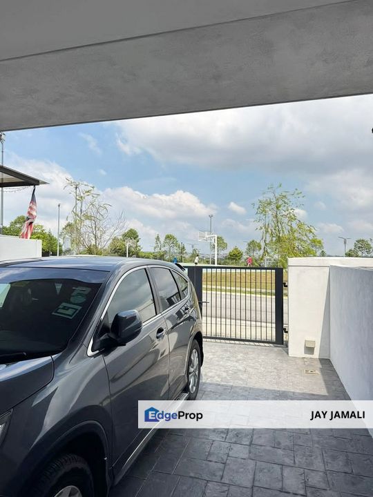 Fully Furnished FACING OPEN Double Storey Terrace @ Serenia Adiva, Serenia City, Sepang FOR RENT , Selangor, Sepang