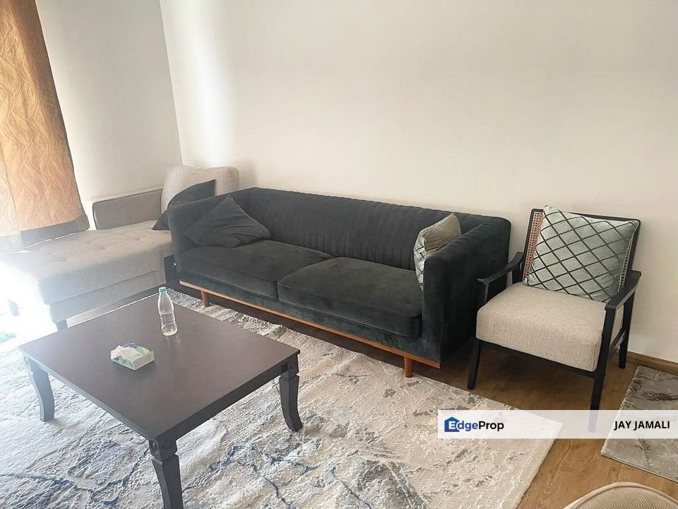 FULLY FURNISHED, MORE THAN 1000sqft Lakefront Homes Level 25 Cyberjaya FOR RENT , Selangor, Cyberjaya