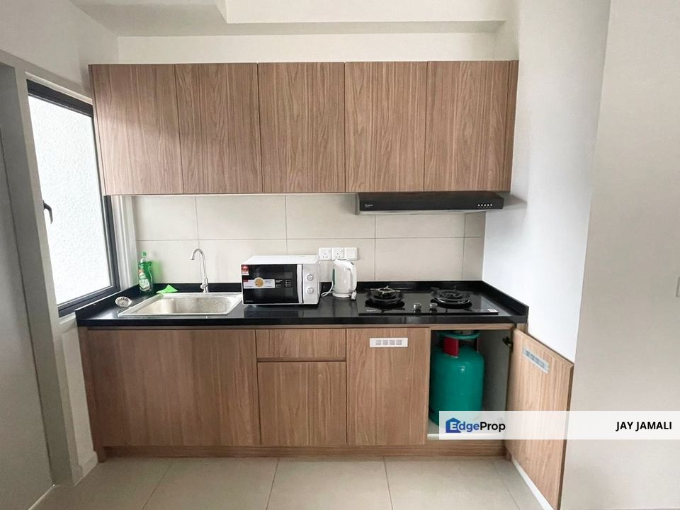 Lake View, Almost Fully Furnished, New Unit Casa Embun, Cybersouth For Rent, Selangor, Sepang