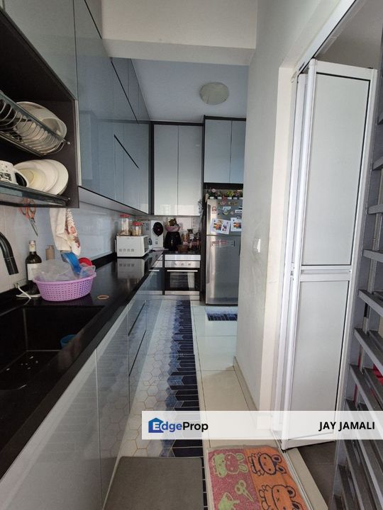 Move in Condition, Townhouse Upper Unit (2 Balcony), Elegan Residensi @ Putra Perdana, Puchong, Selangor, Puchong