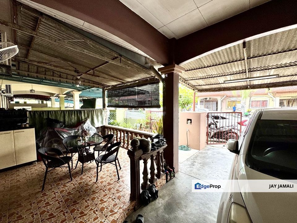 RENOVATED & EXTENDED Single Storey Terrace For Sale at Taman Kembara 3, Rantau Panjang, Klang, Selangor, Klang