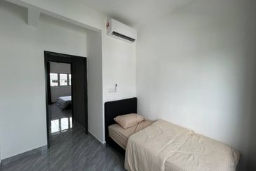 Projek Terbaharu Landed bawah 400K, Harga Mampu Milik untuk keluarga muda berhampiran dengan KLIA. Booking hanya RM300K