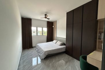 Projek Terbaharu Landed bawah 400K, Harga Mampu Milik untuk keluarga muda berhampiran dengan KLIA. Booking hanya RM300K