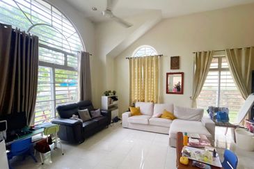 Taman Desa Bestari, Salak Tinggi