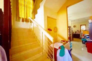 Taman Desa Bestari, Salak Tinggi