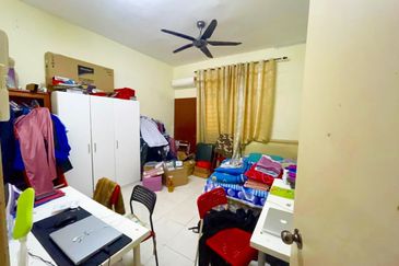 Taman Desa Bestari, Salak Tinggi