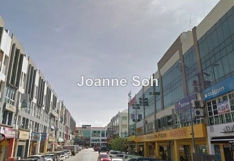 Bandar Puteri shoplot fully tenanted freehold For Sale!!