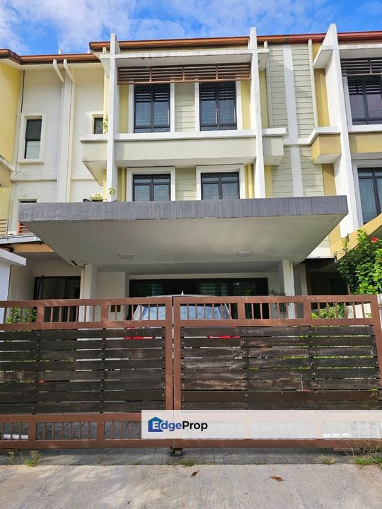2.5STOREY TERRACE HOUSE KAYANGAN PUTRA USJ JEIGHTS SUBANG JAYA SELANGOR, Selangor, USJ Heights