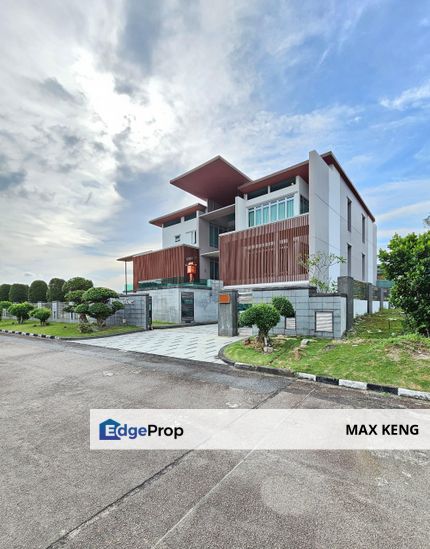 Country Residency Bandar Seri Alam 3 Storey Bungalow Luxury Renovated With Swimming Pool G&G, Johor, Masai