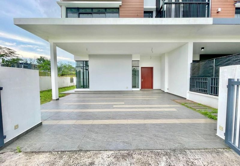 Horizon Hills The Woodlands 3 Storey Semi-D Endlot 45x80 Original Brand New Unblock View G&G