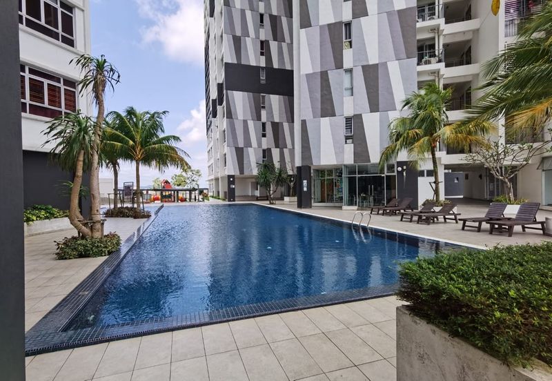 Midas Perling Apartment