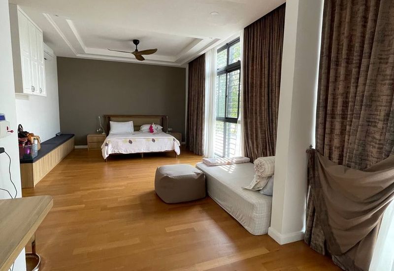 Noble Park @ East Ledang