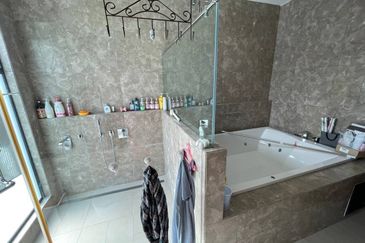 Noble Park @ East Ledang