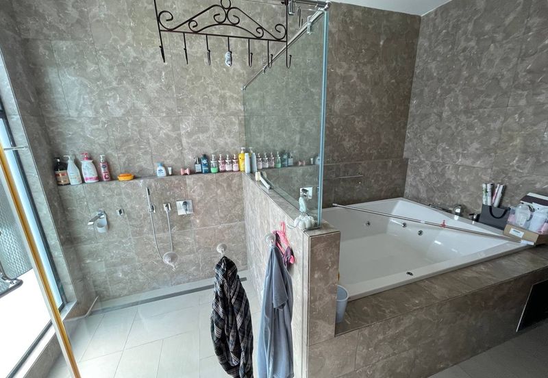 Noble Park @ East Ledang