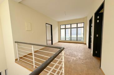 Taman Impian Heights