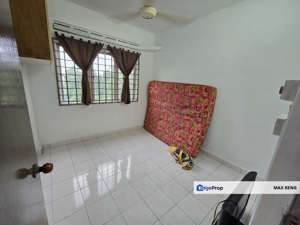 Full Loan Skudai Selesa Puteri Condominium Basic Renovated Furnished G&G, Johor, Skudai