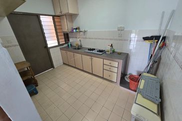 Selesa Puteri Condominium