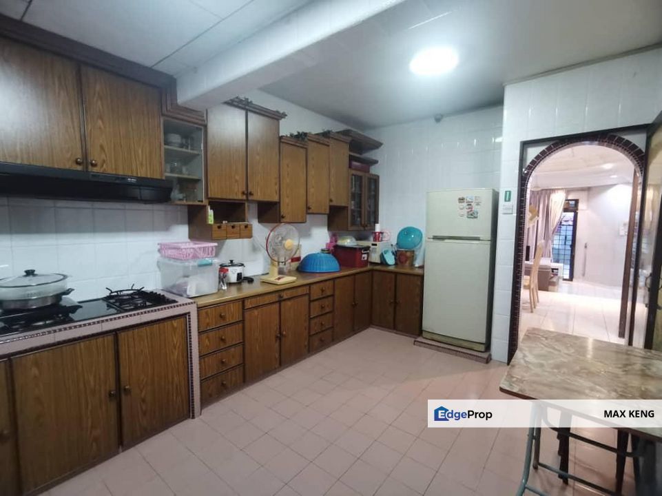 Bukit Mewah Double Storey Terrace 20x65 Renovated Fully Furnished, Johor, Johor Bahru