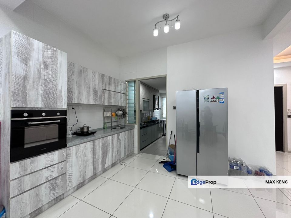 East Ledang Harmony Park Double Storey Superlink 28x75 Renovated Furnished G&G, Johor, East Ledang