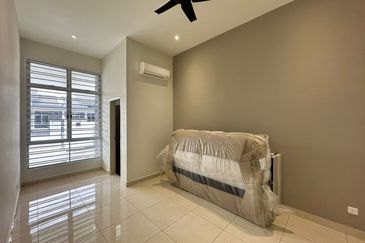 Iconia Garden Residence @ Taman Impian Emas