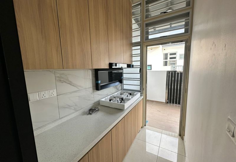 Iconia Garden Residence @ Taman Impian Emas