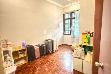 Taman D Utama Perling