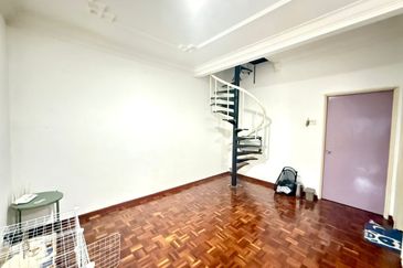 Taman D Utama Perling