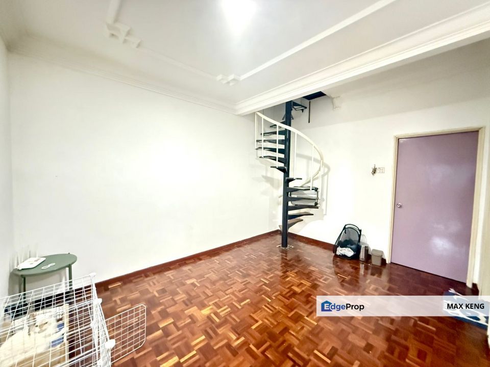 Perling Taman D'Utama Double Storey Terrace 22x75 Renovated Furnished Extension G&G, Johor, Johor Bahru