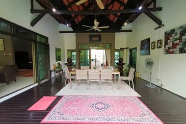 Desa Palma, Nasa City