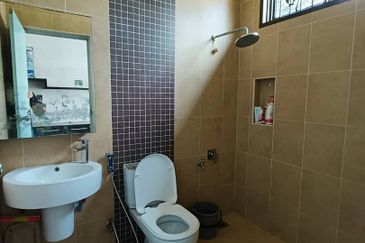 Desa Palma, Nasa City