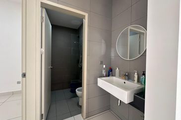 The Canal Garden South, Horizon Hills