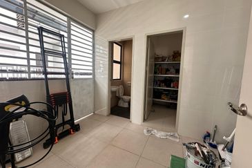 The Canal Garden South, Horizon Hills