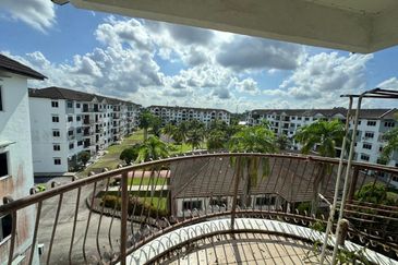 Selesa Puteri Condominium