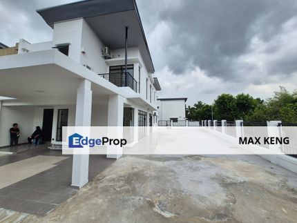 Horizon Hills The Hills Double Storey Superlink 50x80 Basic Renovated Furnished G&G, Johor, Nusajaya