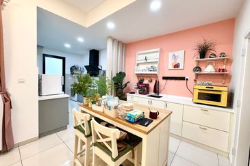 Sunway Citrine Lakehomes