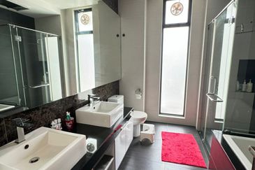 The Straits View Residences