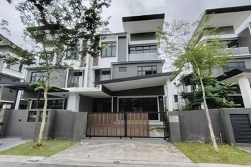 Winter Pavilion @ Taman Nusa Sentral