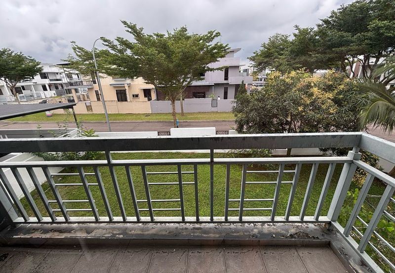 Garden Villa @ Bukit Indah 2