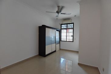 Taman Nusa Bestari 2