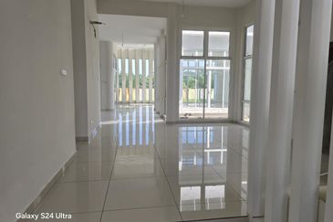 Bougain Villa @ Bandar Putra Kulai