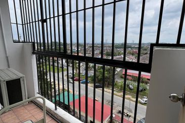 Villa Krystal, Bandar Selesa Jaya