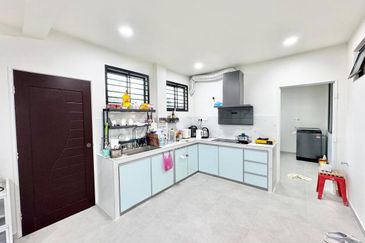 Desa Palma, Nasa City