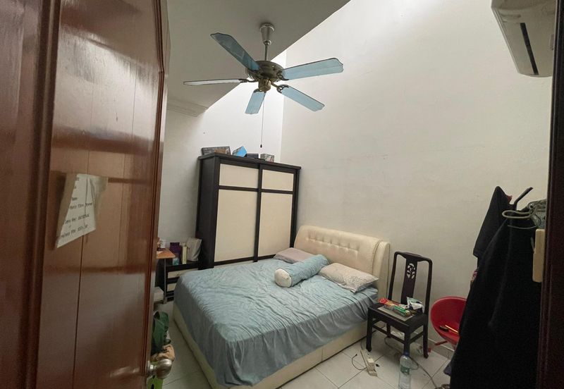 Taman Sutera Perling