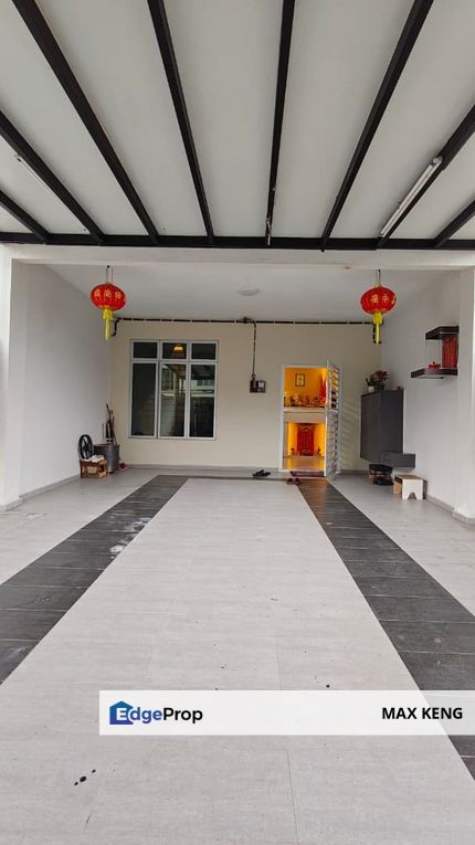 Senai Scientex Utama 2.5 Storey Terrace 18x65 Fully Renovated Furnished, Johor, Senai