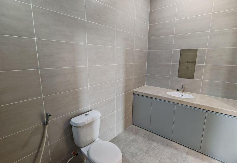 The Country Residency