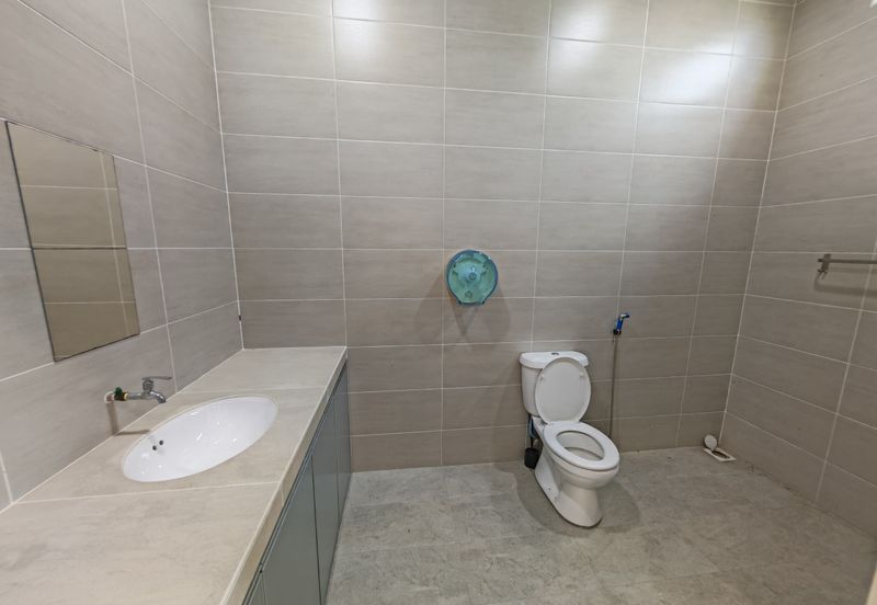 The Country Residency